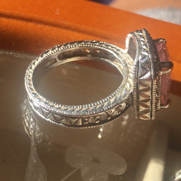 Beautiful Pink Sapphire Stone Sterling Silver Ring - Picture 7 of 9